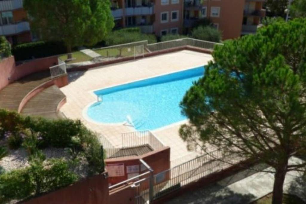 Appartement 4/6 Pers Fréjus Exterior photo